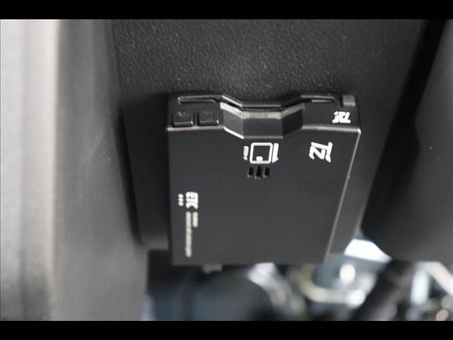 DAIHATSU HIJET TRUCK 4WD 2022 Image 31