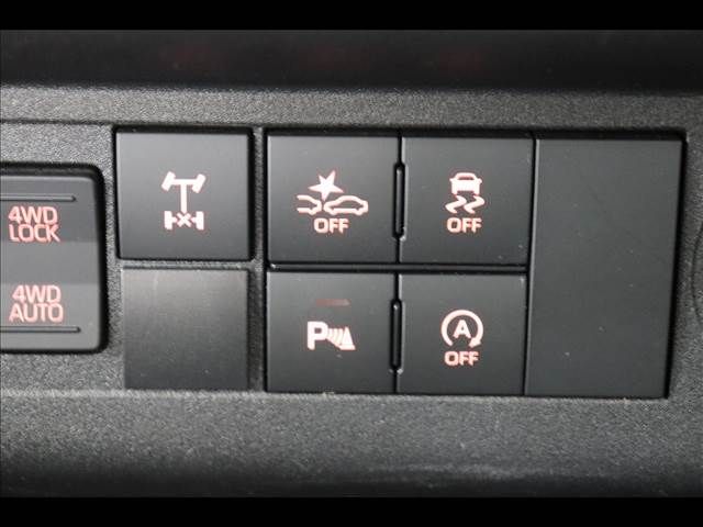 DAIHATSU HIJET TRUCK 4WD 2022 Image 31