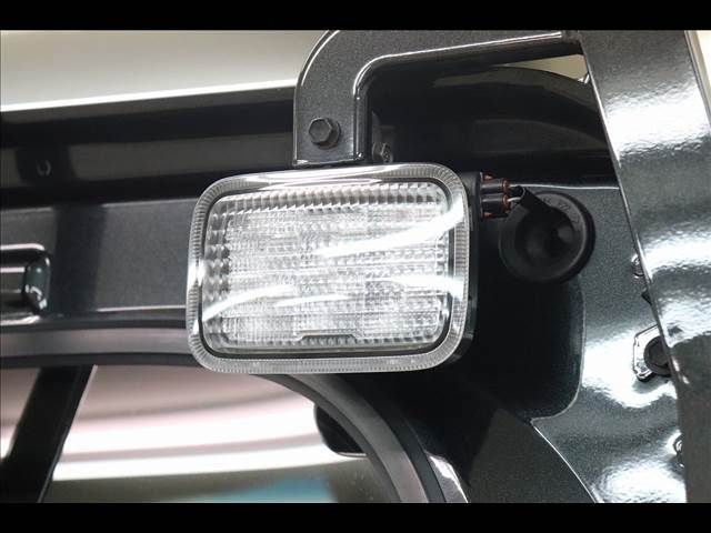 DAIHATSU HIJET TRUCK 4WD 2022 Image 31