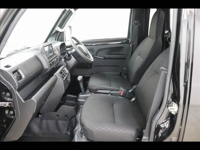 DAIHATSU HIJET TRUCK 4WD 2022 Image 31