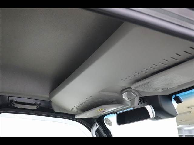 DAIHATSU HIJET TRUCK 4WD 2022 Image 31