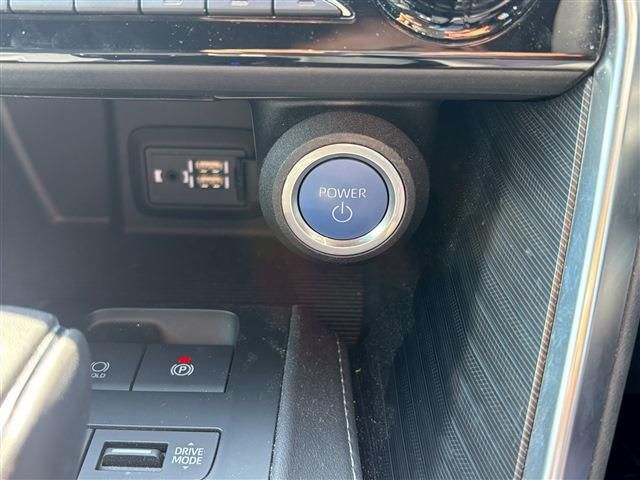 TOYOTA HARRIER HYBRID 2022 Image 31