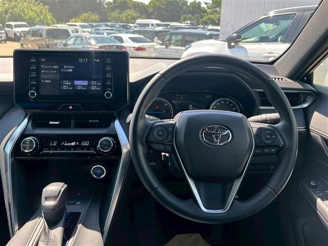 TOYOTA HARRIER HYBRID 2022 Image 31