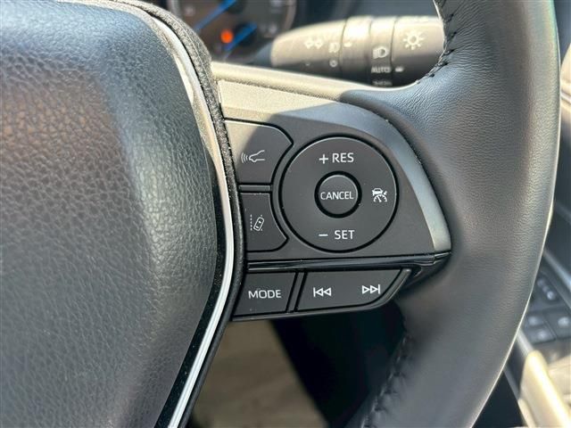 TOYOTA HARRIER HYBRID 2022 Image 31