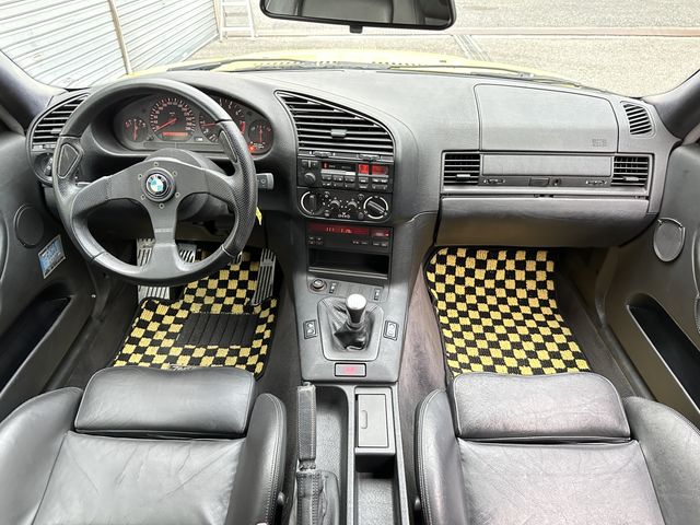 BMW M3 1994 Image 31