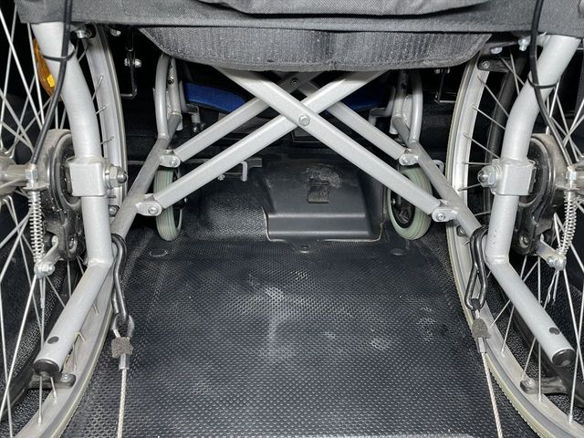 TOYOTA RACTIS 2015 Image 31