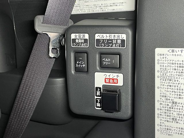 DAIHATSU TANTO CUSTOM 2018 Image 31