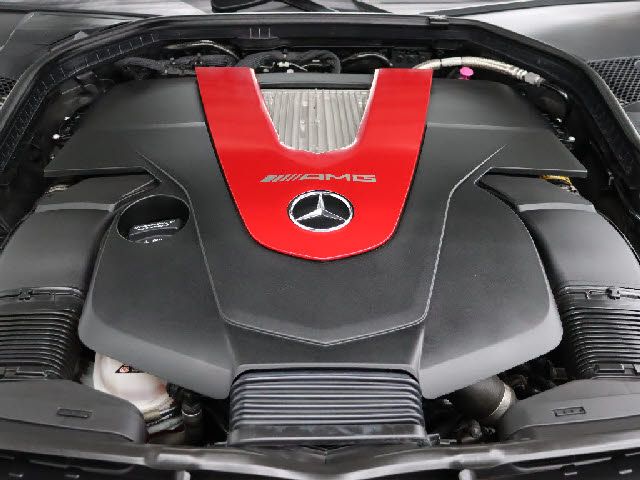 MERCEDES BENZ MERCEDES AMG C CLASS 2018 Image 31