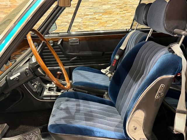 BMW COUPE 1973 Image 31