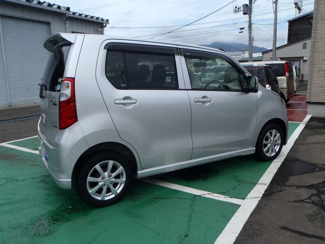 SUZUKI WAGON R 2014 Image 31