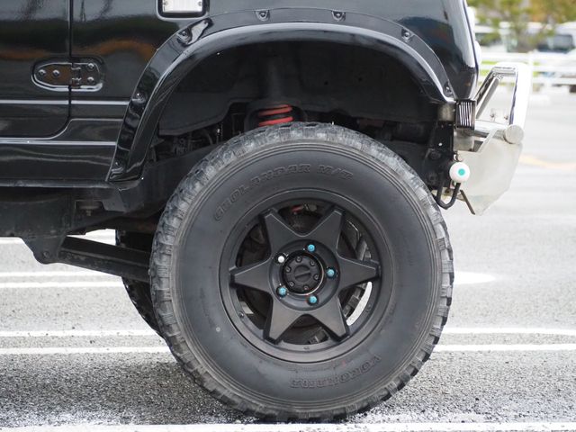 SUZUKI JIMNY 4WD 1996 Image 31