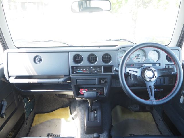SUZUKI JIMNY 4WD 1996 Image 31