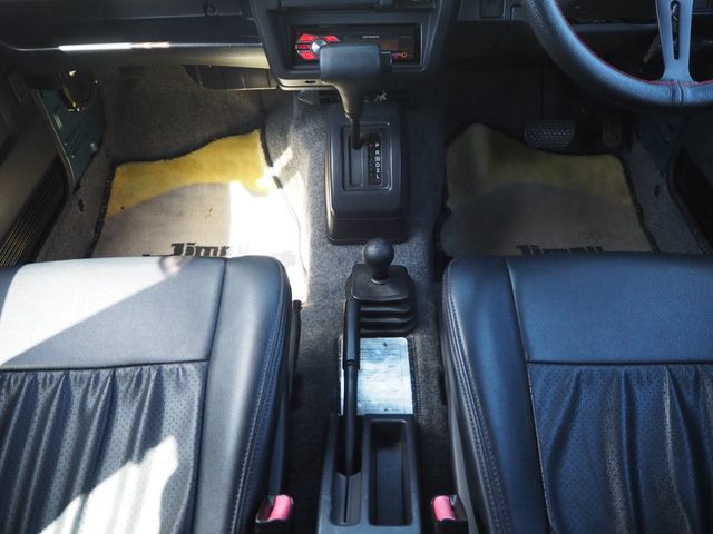 SUZUKI JIMNY 4WD 1996 Image 31