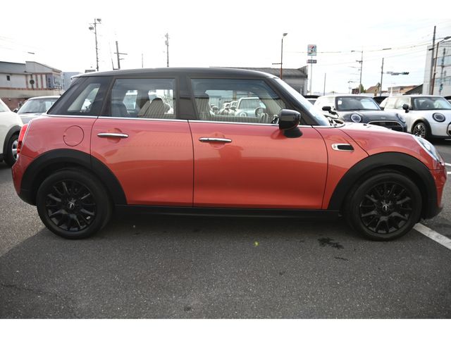 BMW MINI COOPER 5DOOR 2020 Image 31