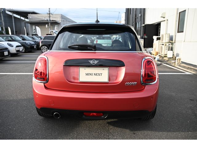 BMW MINI COOPER 5DOOR 2020 Image 31