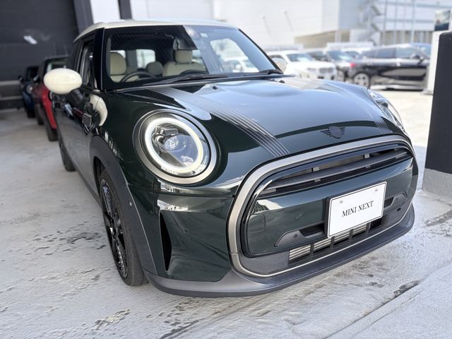 BMW MINI COOPER 5DOOR 2023 Image 31
