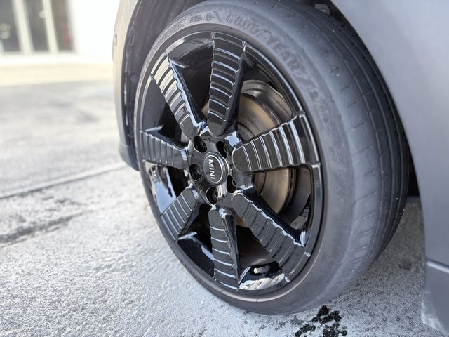 BMW MINI COOPER 5DOOR 2023 Image 31