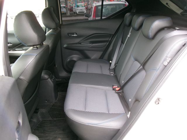 NISSAN KICKS 2021 Image 31