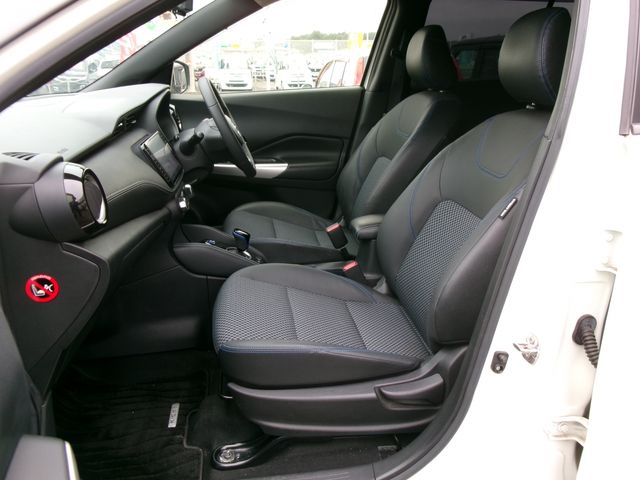 NISSAN KICKS 2021 Image 31