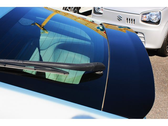 TOYOTA PRIUS 2012 Image 31