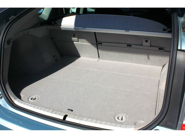 TOYOTA PRIUS 2012 Image 31