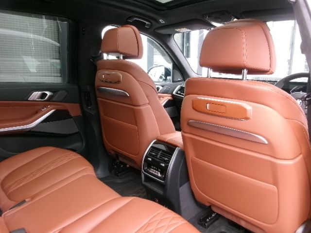 BMW X7 2024 Image 31