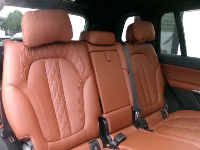 BMW X7 2024 Image 31