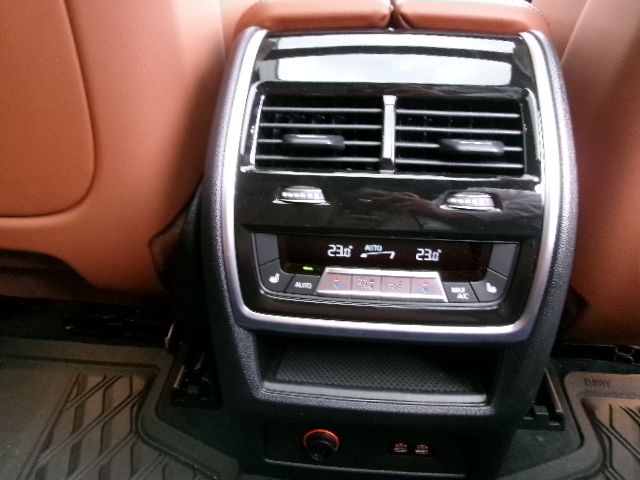 BMW X7 2024 Image 31