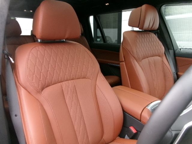 BMW X7 2024 Image 31