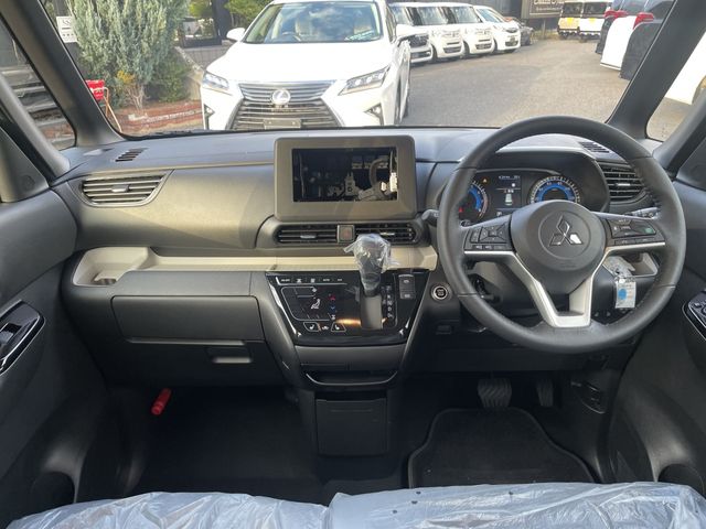 MITSUBISHI DELICA MINI 2025 Image 31