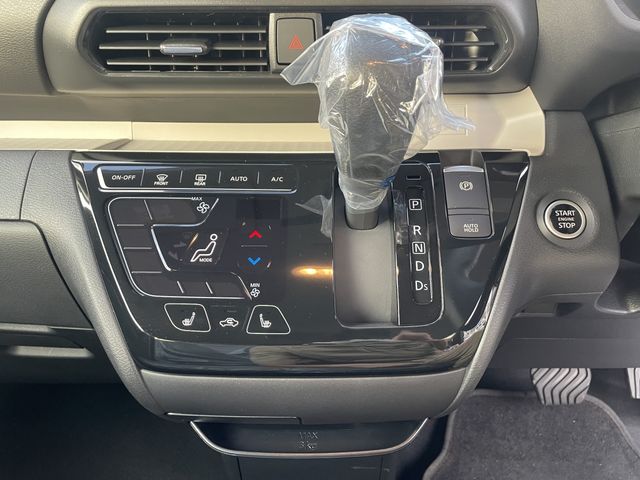 MITSUBISHI DELICA MINI 2025 Image 31