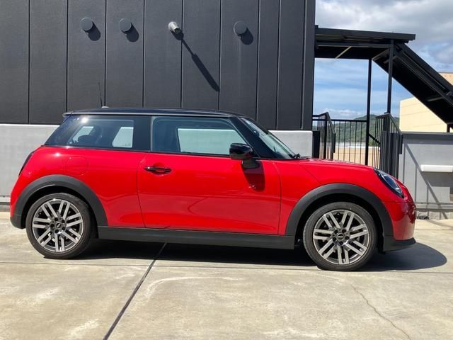 BMW MINI COOPER 2024 Image 31