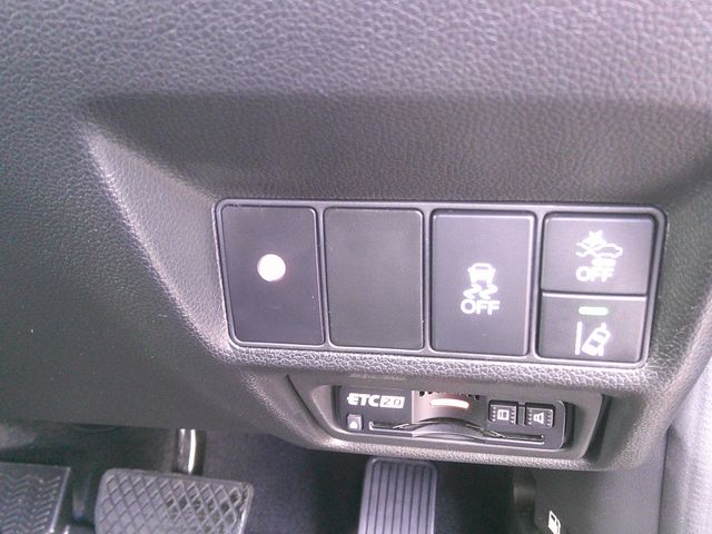 HONDA STEPWAGON E:HEV SPAD 2021 Image 31