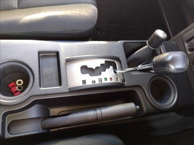 TOYOTA FJ CRUISER 4WD 2017 Image 31