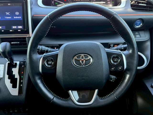 TOYOTA SIENTA HYBRID 2018 Image 31