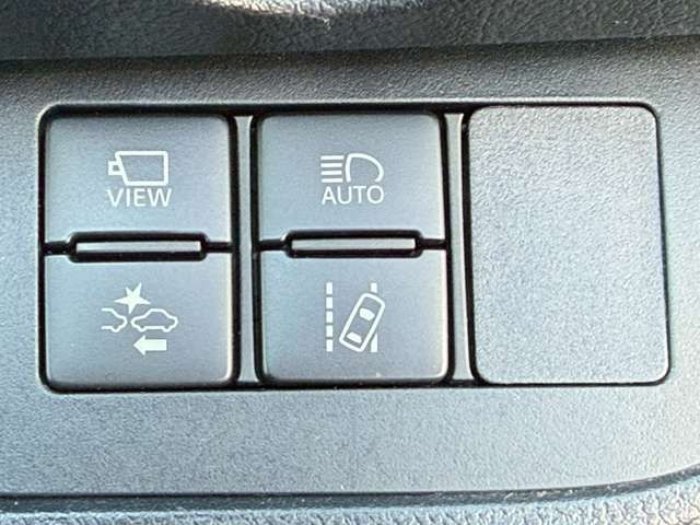 TOYOTA SIENTA HYBRID 2018 Image 31