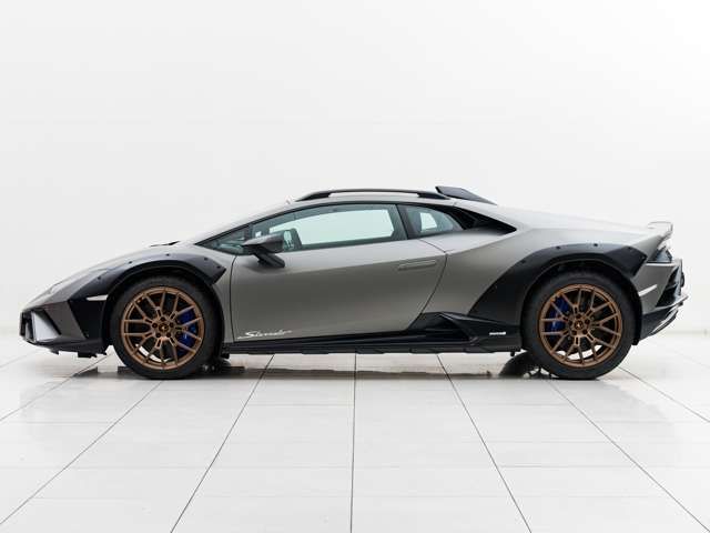 LAMBORGHINI HURACAN 2024 Image 31