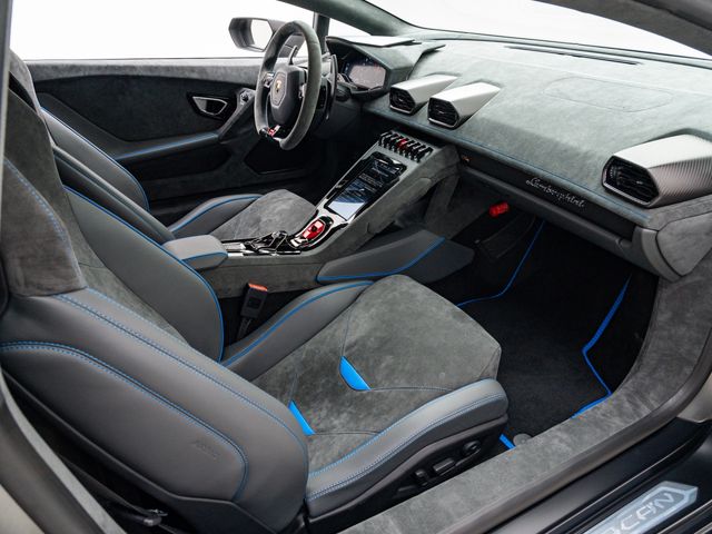 LAMBORGHINI HURACAN 2024 Image 31