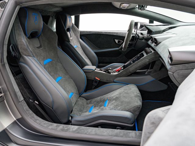LAMBORGHINI HURACAN 2024 Image 31