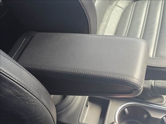 VOLKSWAGEN THE BEETL 2012 Image 31