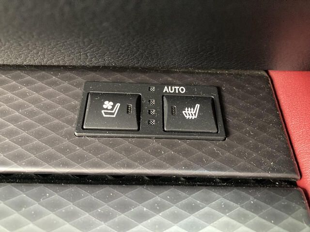 TOYOTA LEXUS GS300H 2016 Image 31