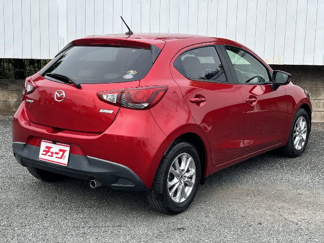 MAZDA DEMIO 2014 Image 31