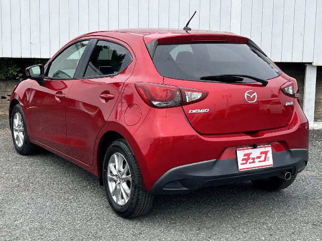 MAZDA DEMIO 2014 Image 31