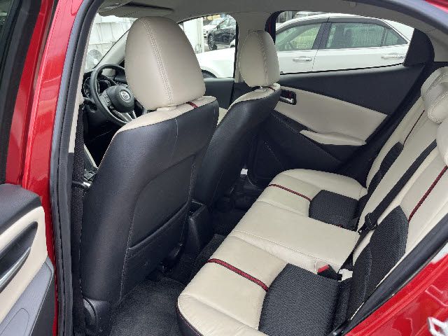 MAZDA DEMIO 2014 Image 31