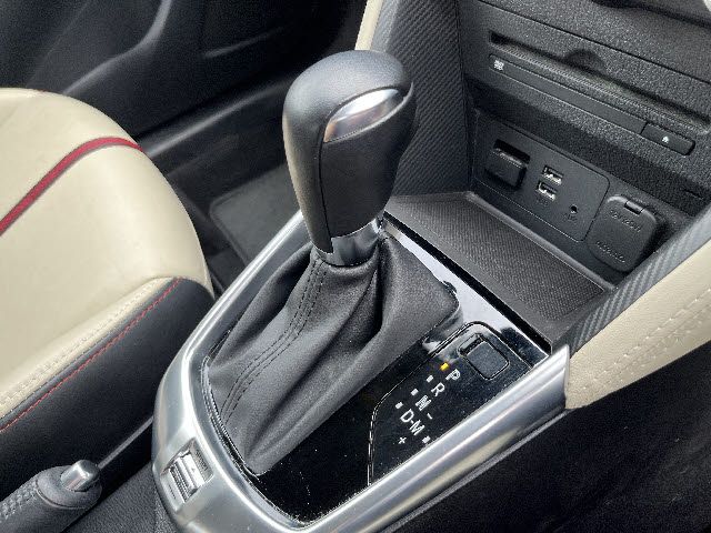 MAZDA DEMIO 2014 Image 31