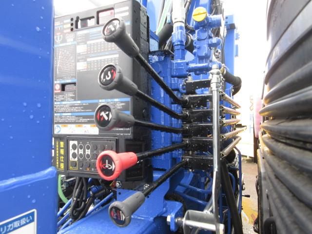 MITSUBISHI FUSOU SUPER GREAT 2025 Image 31