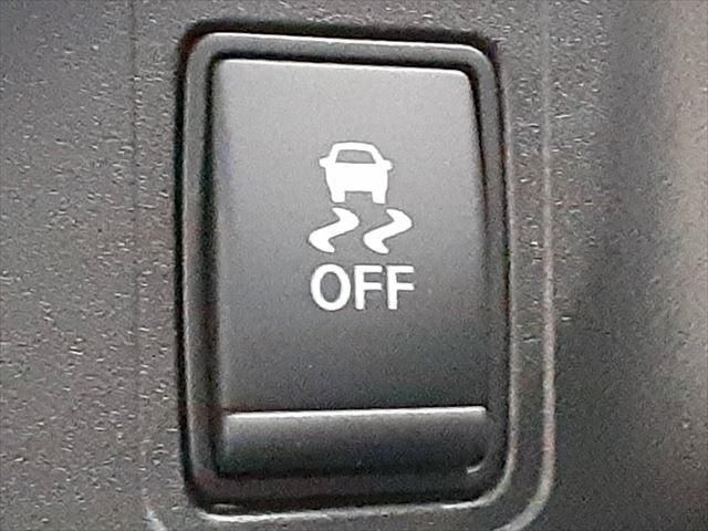 NISSAN SERENA  WG 2018 Image 31