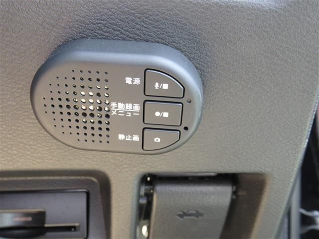 NISSAN SKYLINE 2022 Image 31