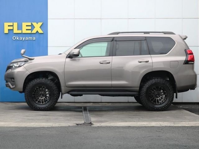 TOYOTA LANDCRUISER PRADO 2020 Image 31