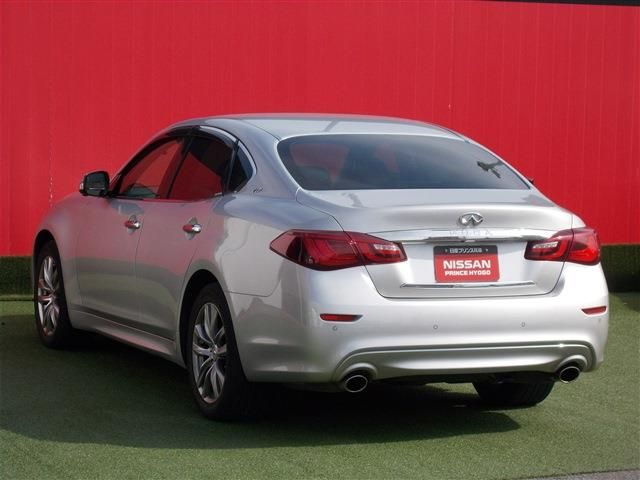 NISSAN FUGA 2016 Image 31